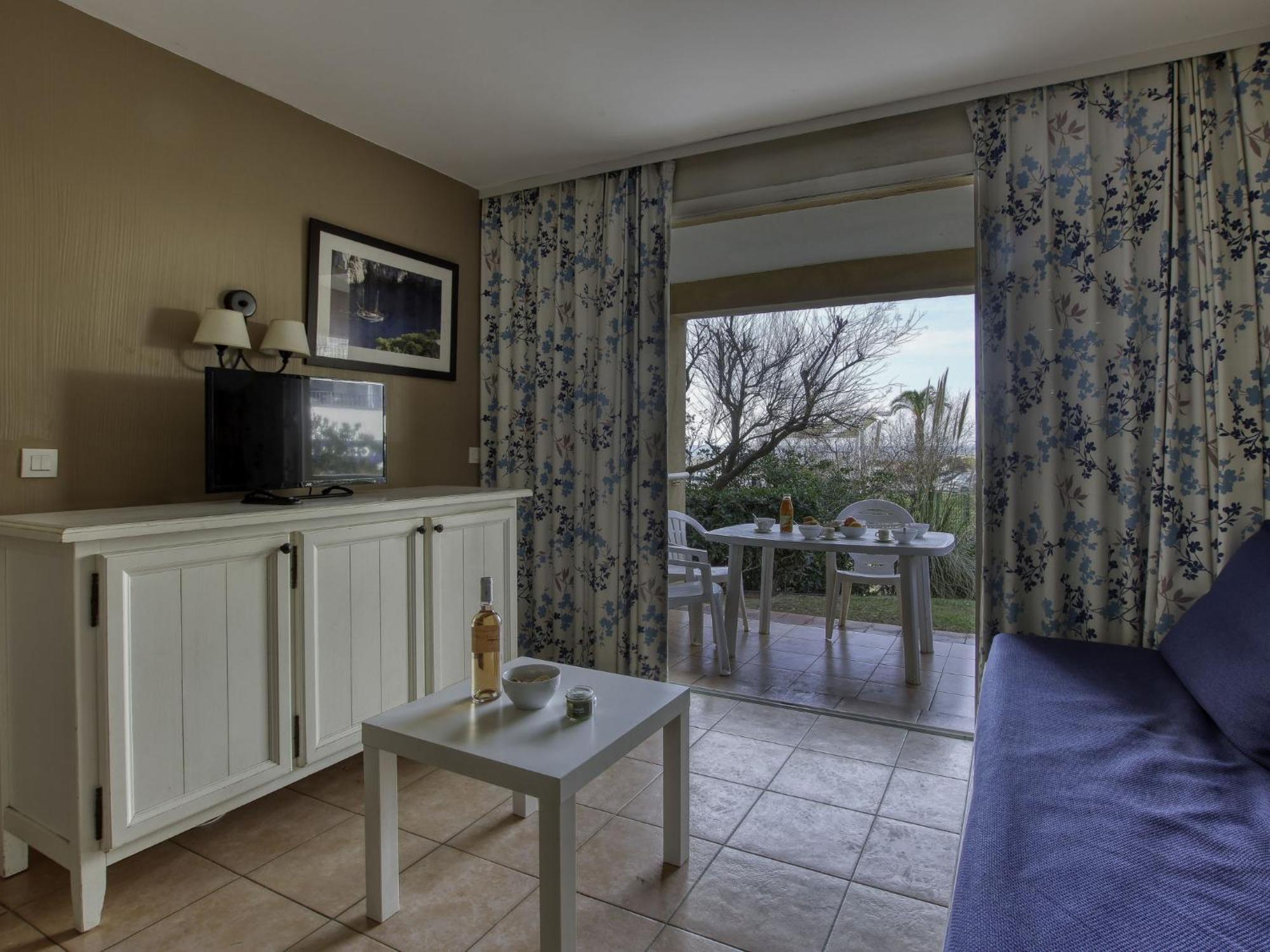 Apartment Les Rivages De Coudouliere-9 By Interhome 식스포즈레스플라지스 외부 사진